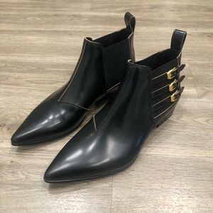 NEW Gucci Cordovan Lux Black Ankle Boots - Size 8.5